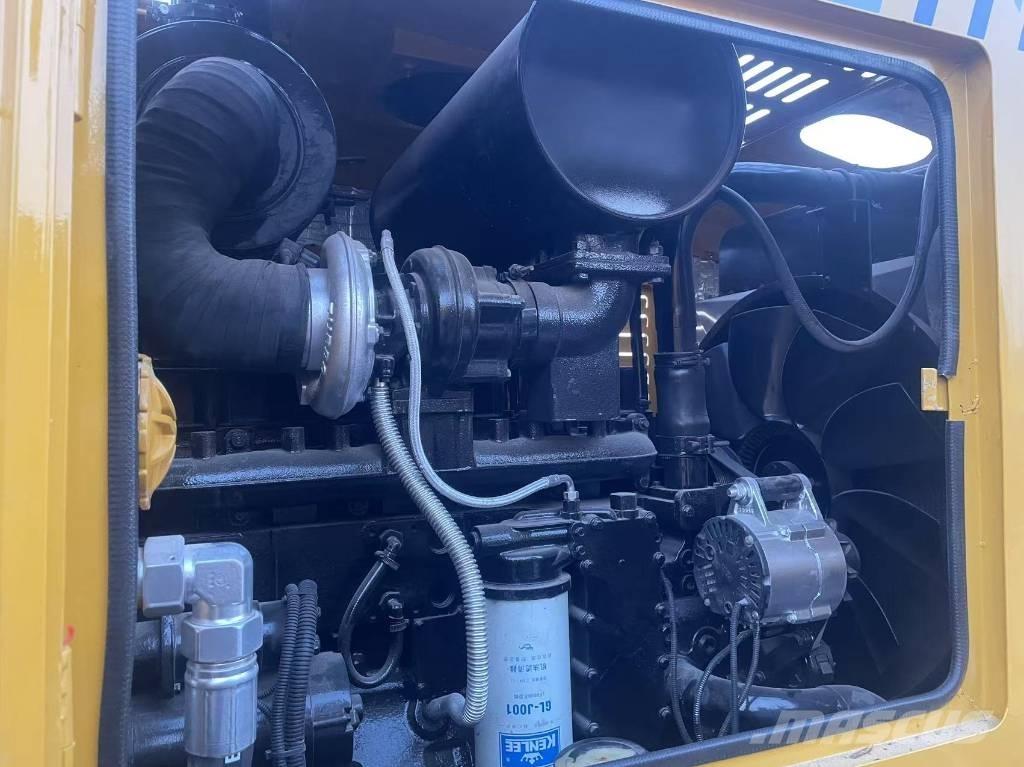 XCMG GR 215 Grejdery