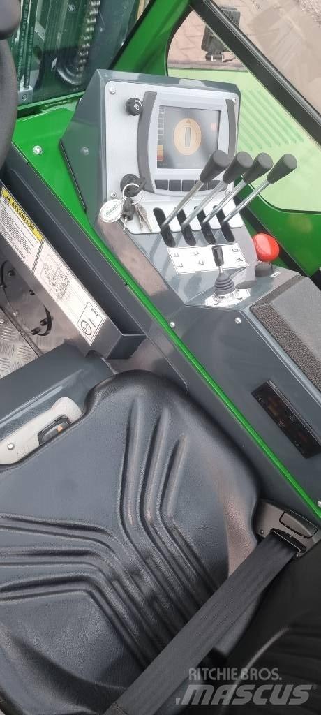 Combilift CBE 2500 4 cestné vysokozdvižné vozíky