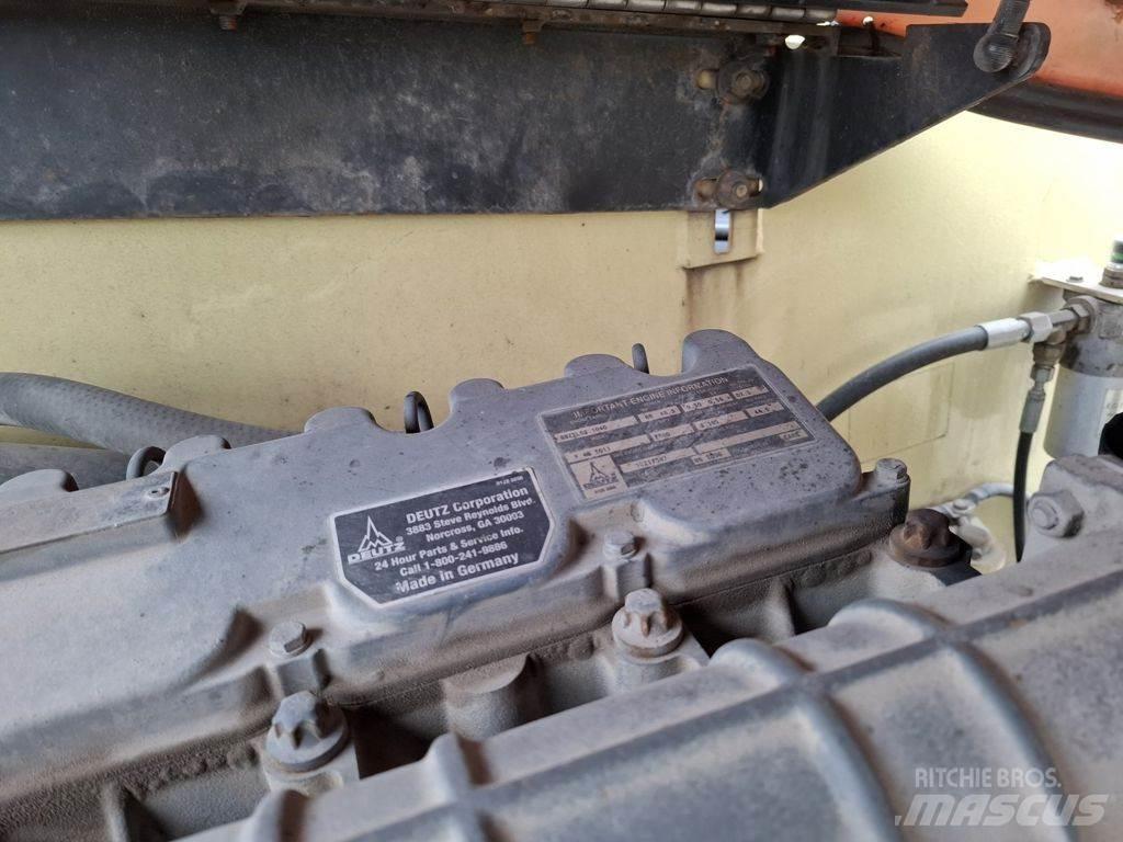 JLG 680S Teleskopické plošiny