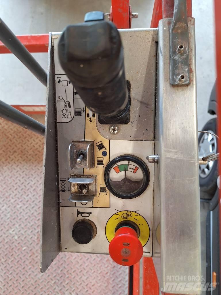 SkyJack SJ III 4632 Nožnicové zdvíhacie plošiny