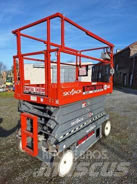 SkyJack SJ III 4632 Nožnicové zdvíhacie plošiny