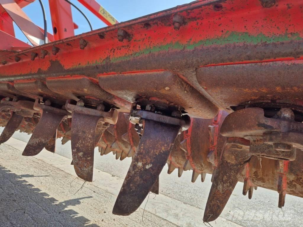 Kuhn HR 4000 Rotačné brány a pôdne frézy