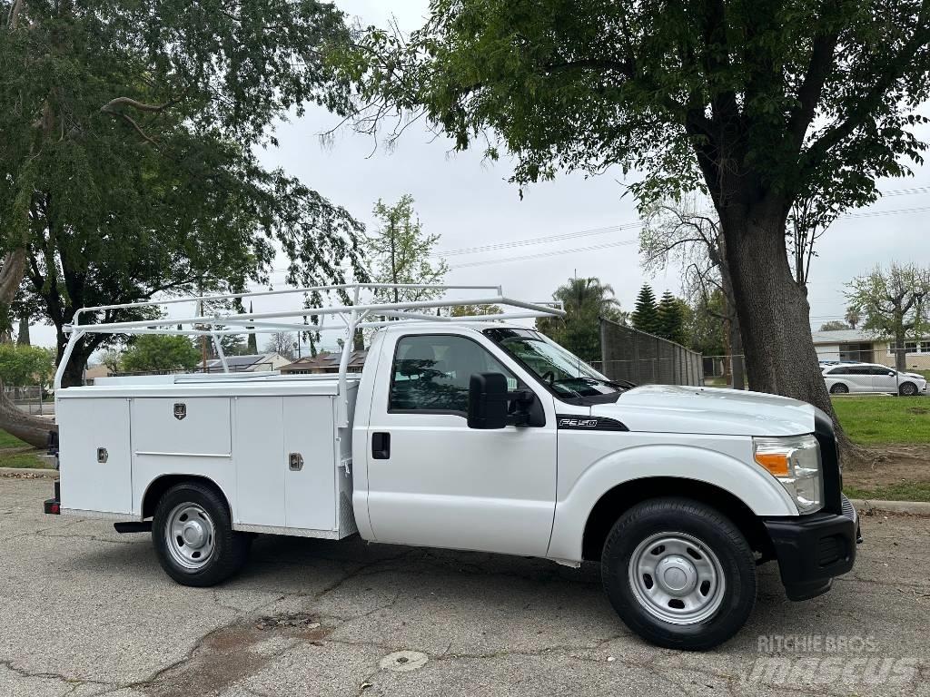 Ford F 350 Nakladacia/sklápacia bočnica