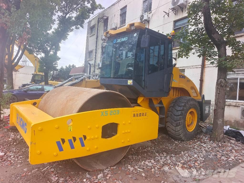 XCMG XS203J Ťahačové valce