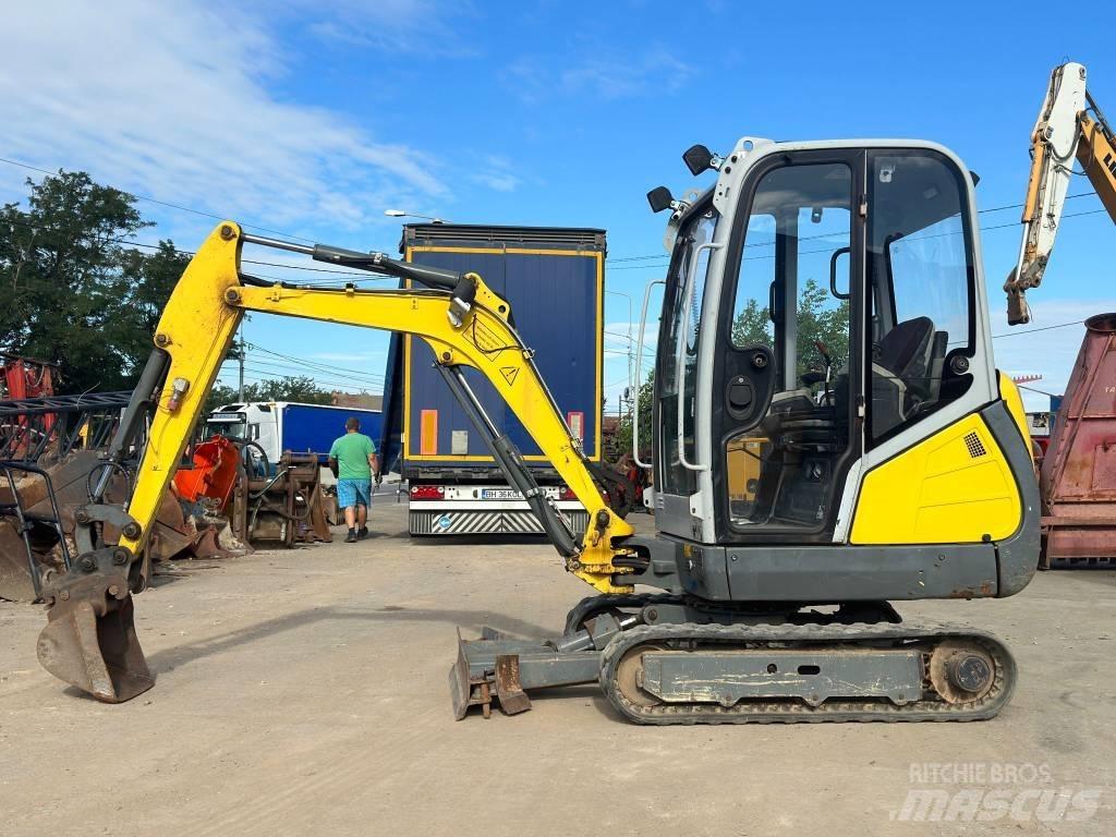 Wacker Neuson ET 18 Mini rýpadlá < 7t