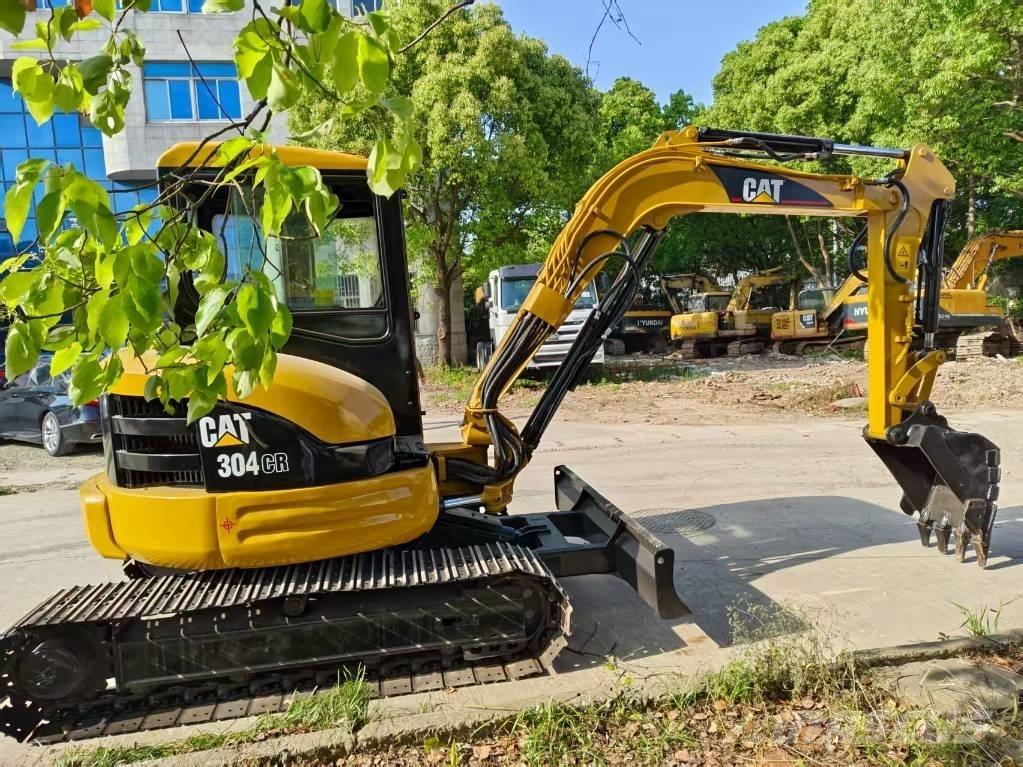CAT 304 CR Mini rýpadlá < 7t