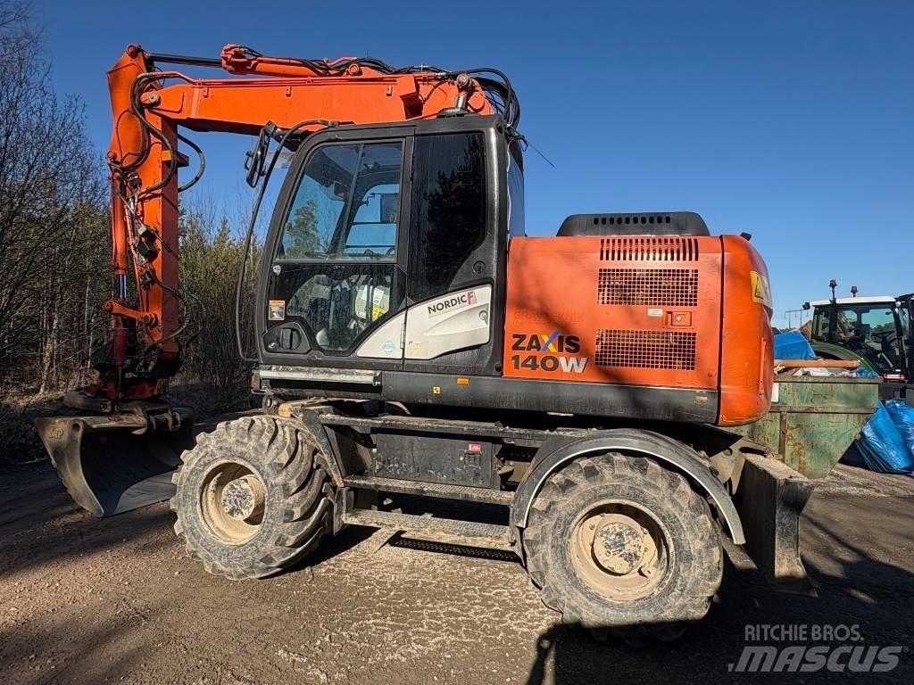 Hitachi ZX 140 W-5B Kolesové rýpadlá