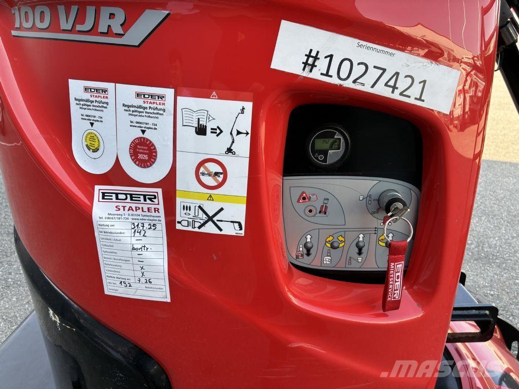 Manitou 100 VJR Vertikálne stĺpové výťahy