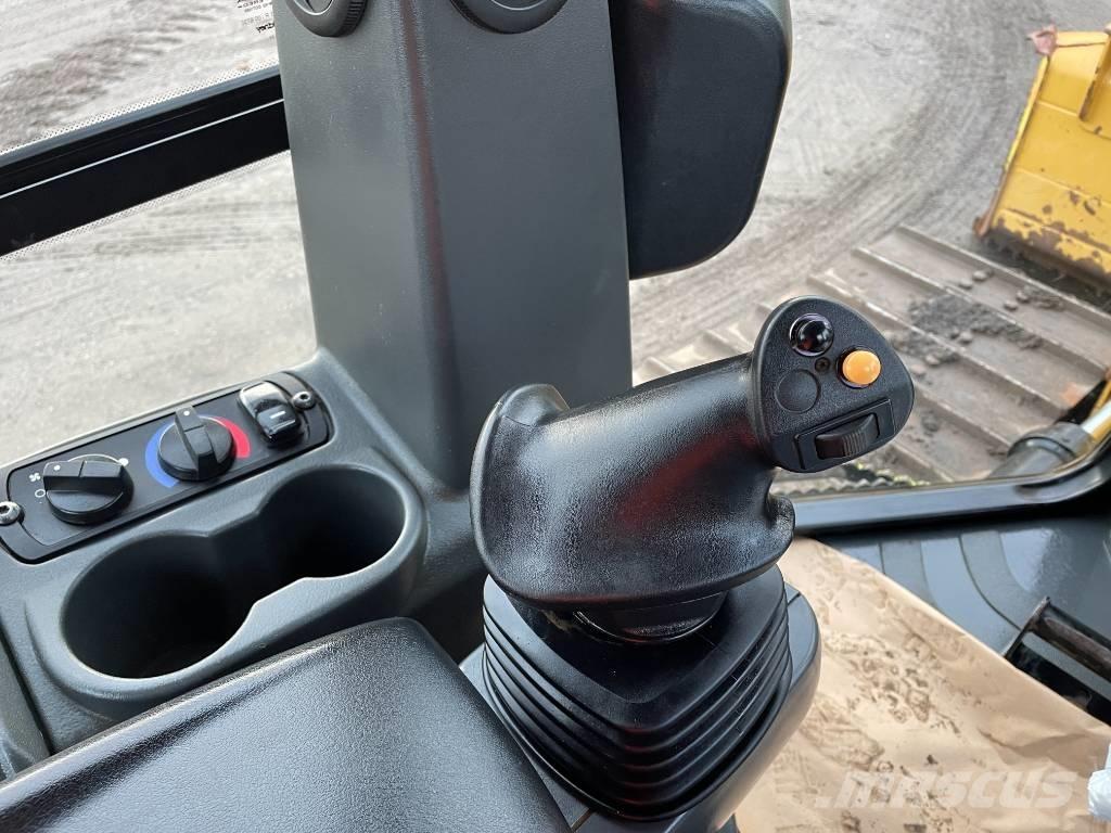 CAT D 3 Next Gen Pásové dozéry