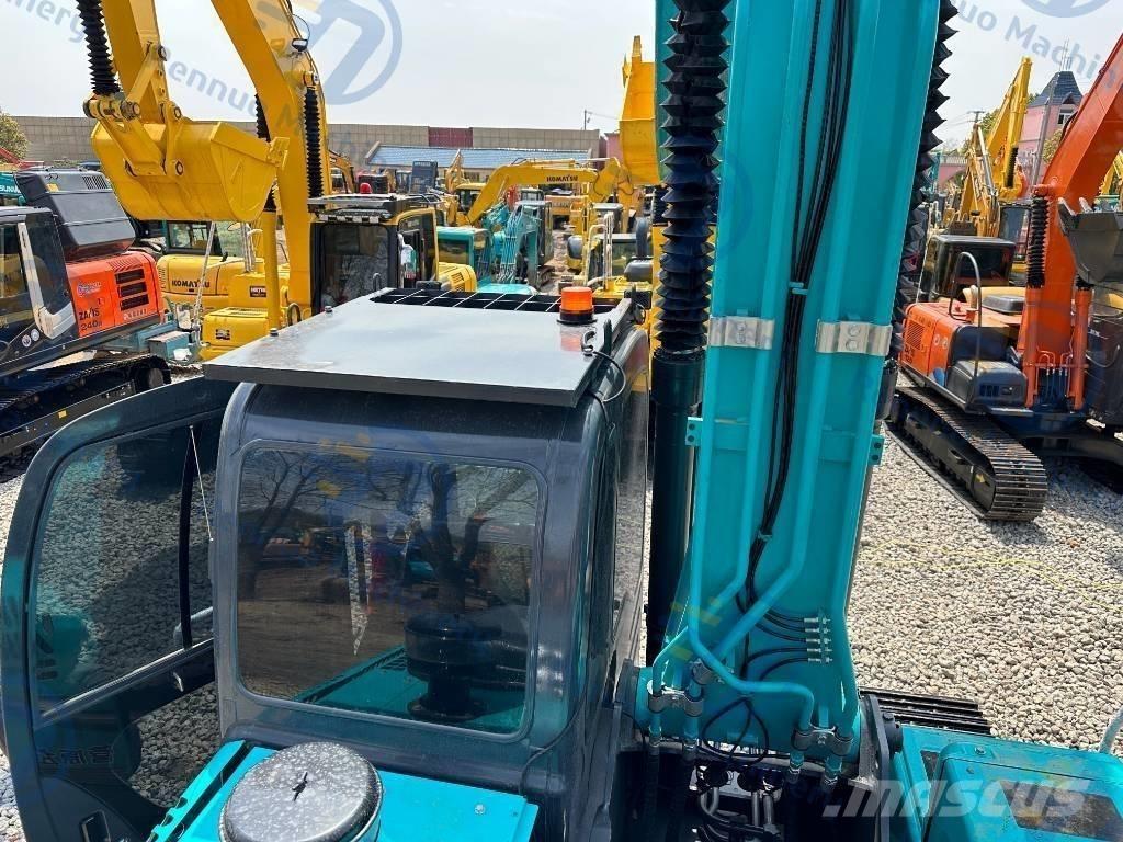 Kobelco SK 200 Pásové rýpadlá