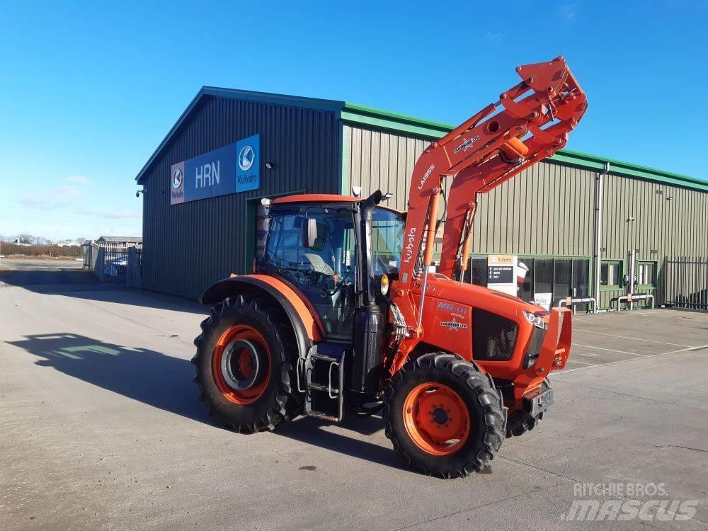 Kubota M6111U Traktory