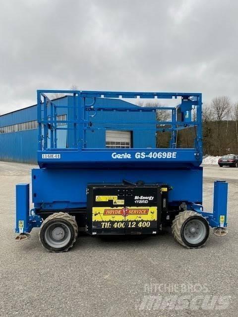 Genie GS-4069 BE Nožnicové zdvíhacie plošiny