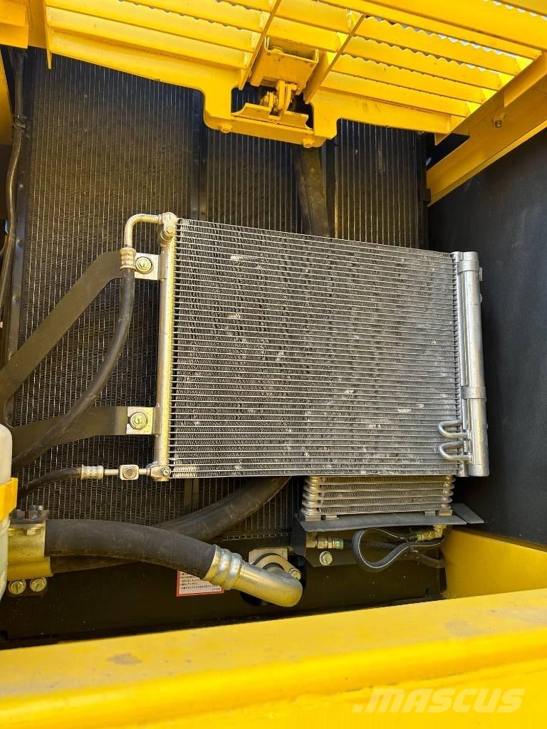 Komatsu PC 240 LC Pásové rýpadlá