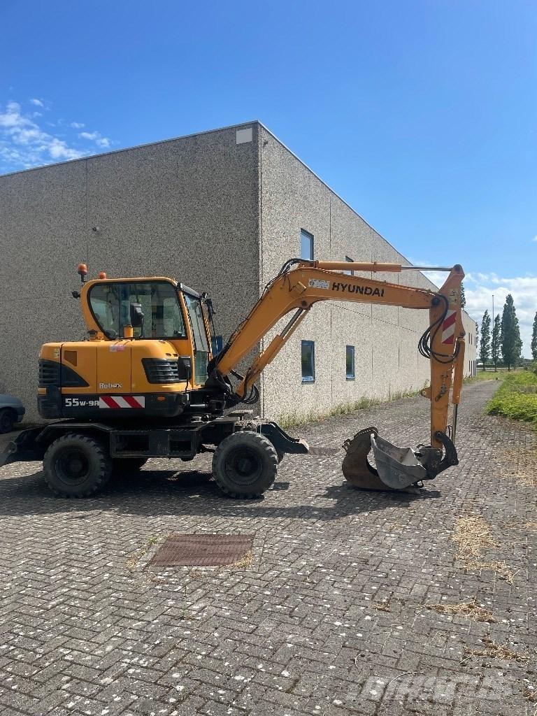 Hyundai 55w9a Kolesové rýpadlá