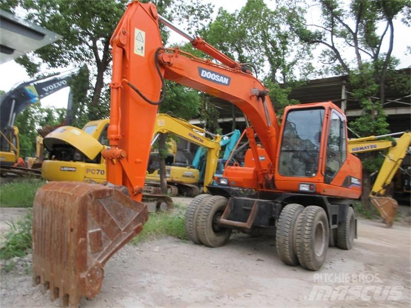Doosan DH150W-7 Kolesové rýpadlá