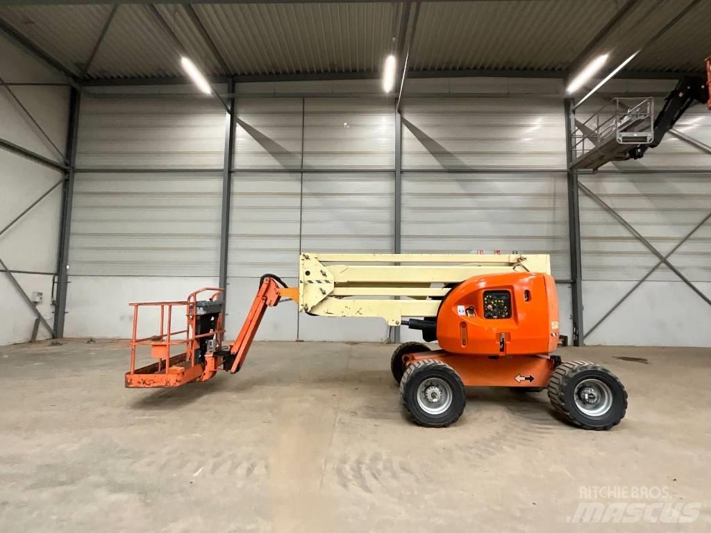 JLG 450 AJ Kĺbové plošiny