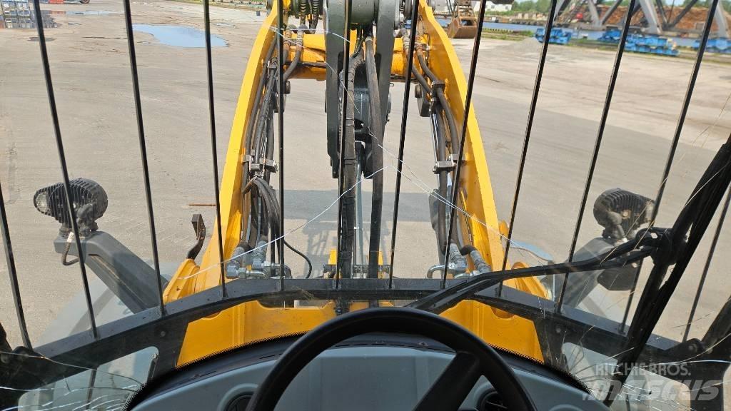 Liebherr L 550 Kolesové nakladače
