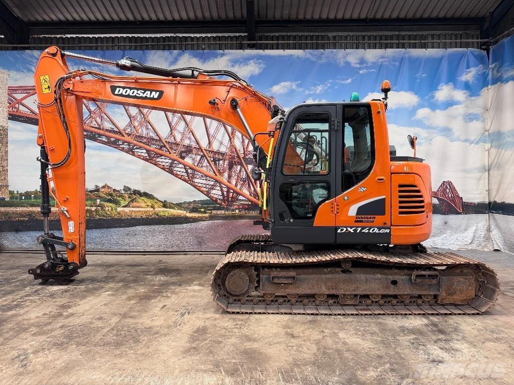 Doosan DX 140 LCR-5 Pásové rýpadlá