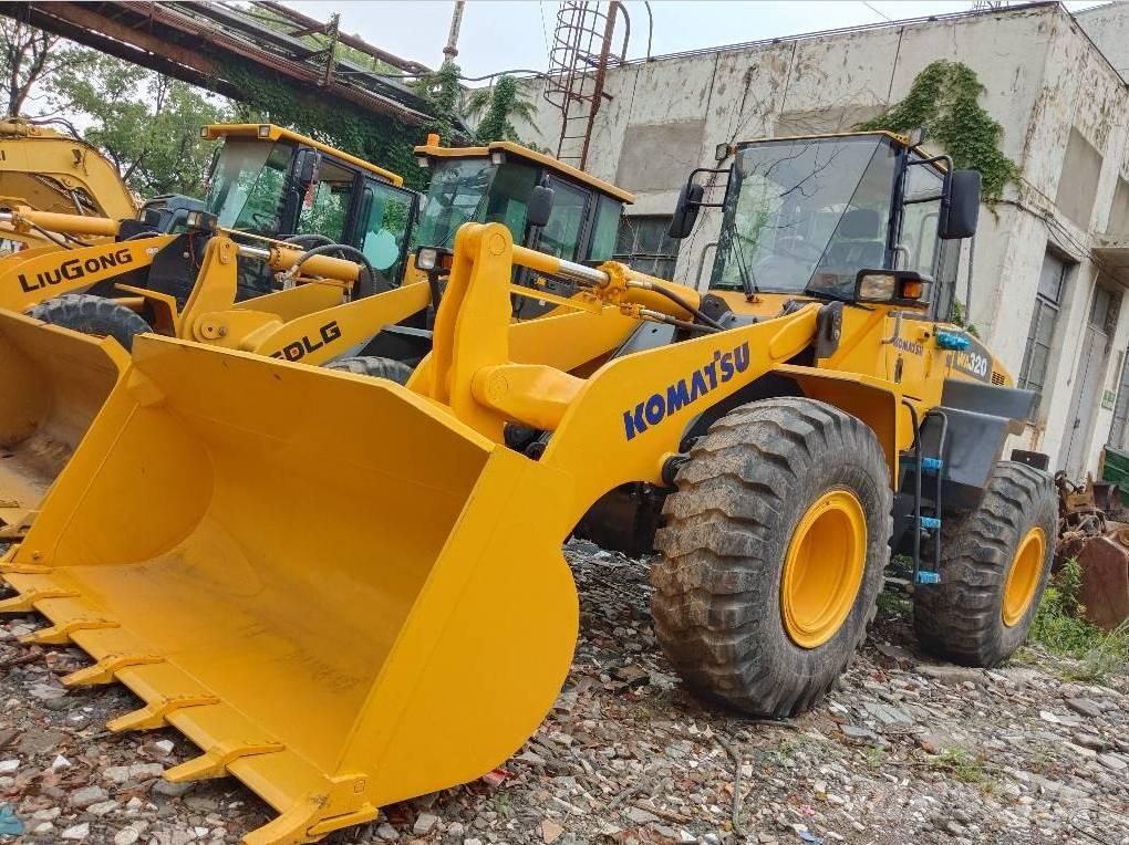 Komatsu WA 320-5 Kolesové nakladače