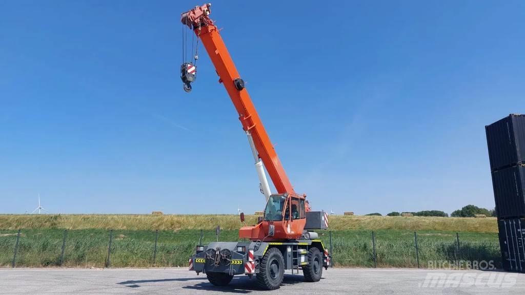 Terex RC30 Žeriavy pre ťažký terén
