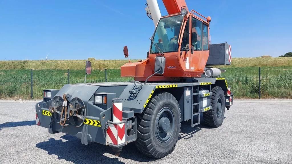Terex RC30 Žeriavy pre ťažký terén