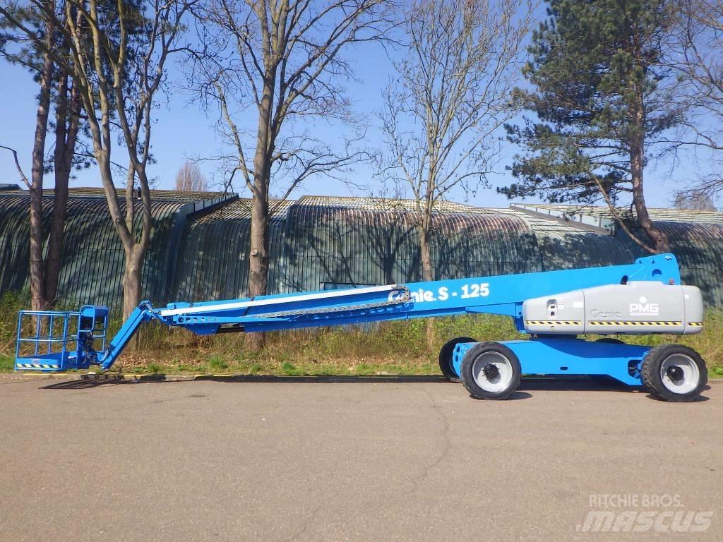 Genie S125 Teleskopické plošiny