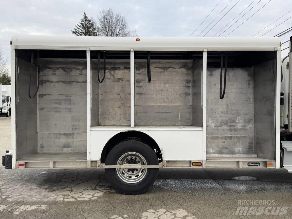 Freightliner M2 Vozidlá pre prepravu nápojov