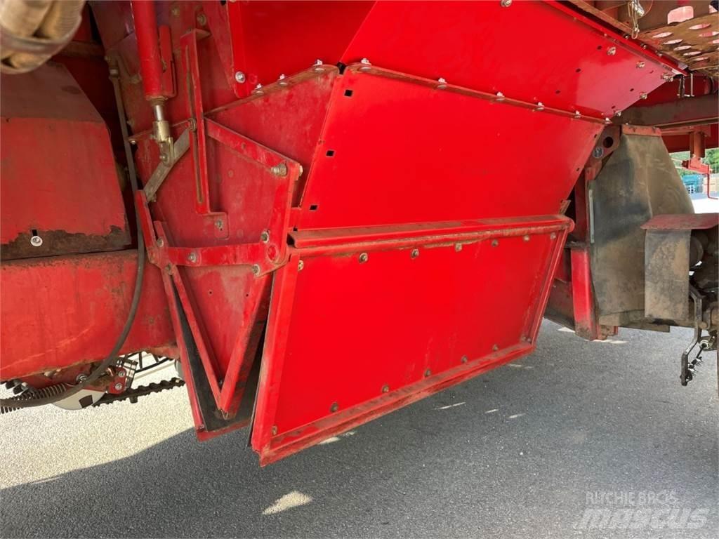 Grimme SE 140 SB Zemiakové kombajny