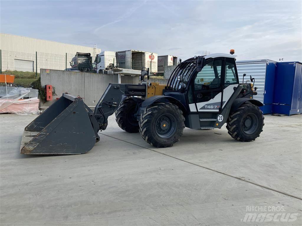 Liebherr T 46-7s Teleskopické manipulátory