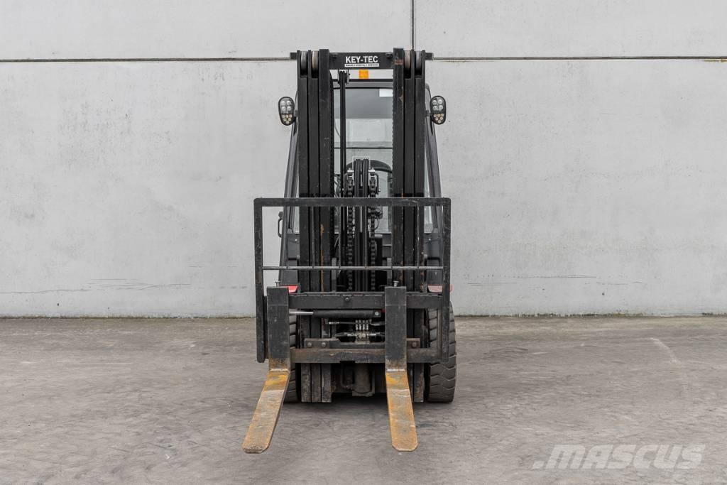 Manitou MI 25 D Dieselové vozíky