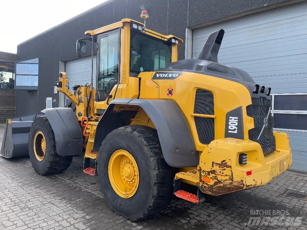 Volvo L90H Kolesové nakladače