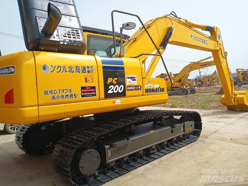 Komatsu PC 200 Pásové rýpadlá
