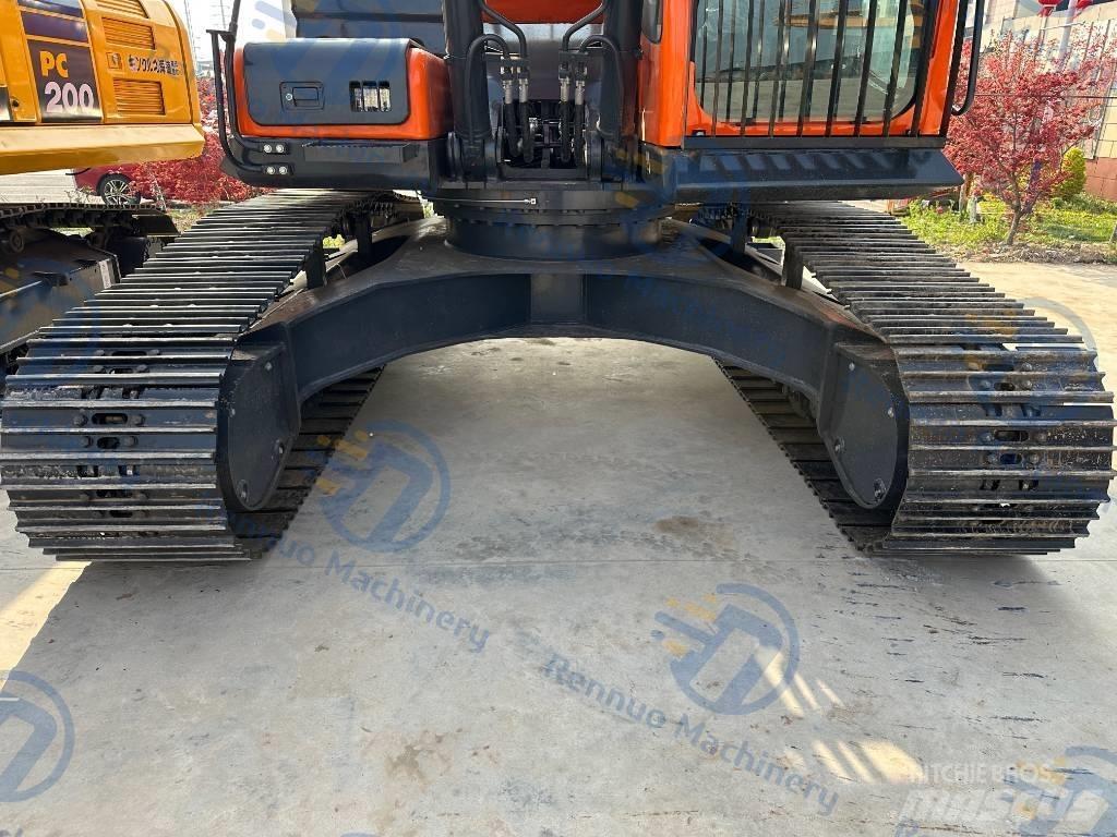 Doosan DX 300LC-9C Pásové rýpadlá