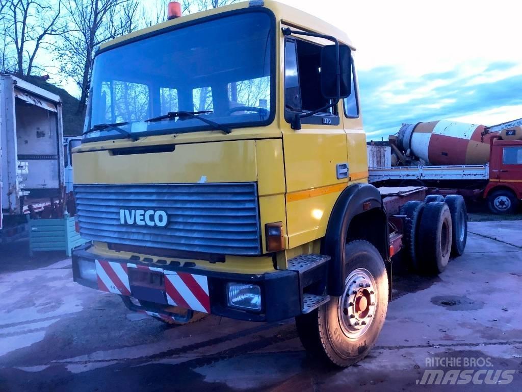 Iveco 330-26 Ďalšie nákladné vozidlá