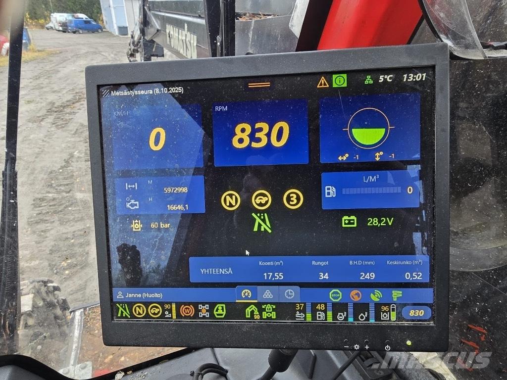 Komatsu 911.7 Harvestory