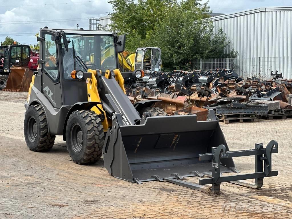 Mecalac AX 850 Kolesové nakladače