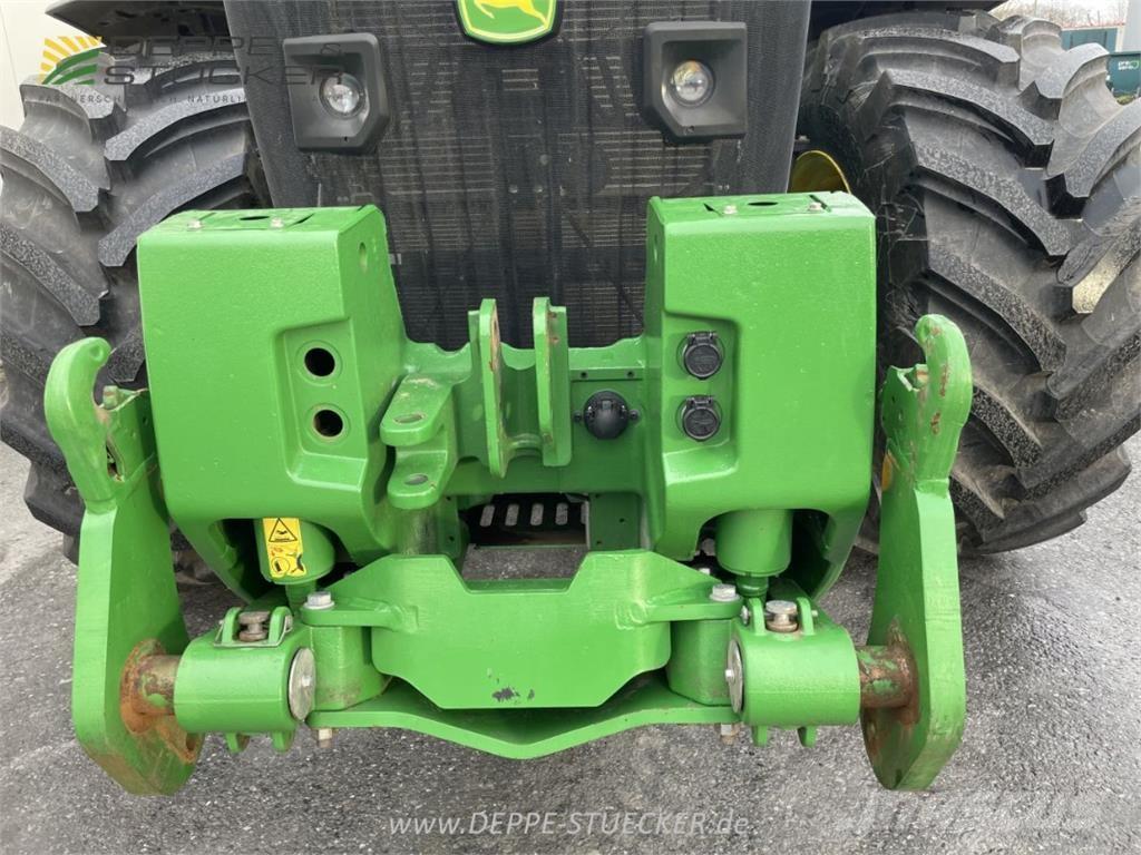 John Deere 8R 340 Traktory