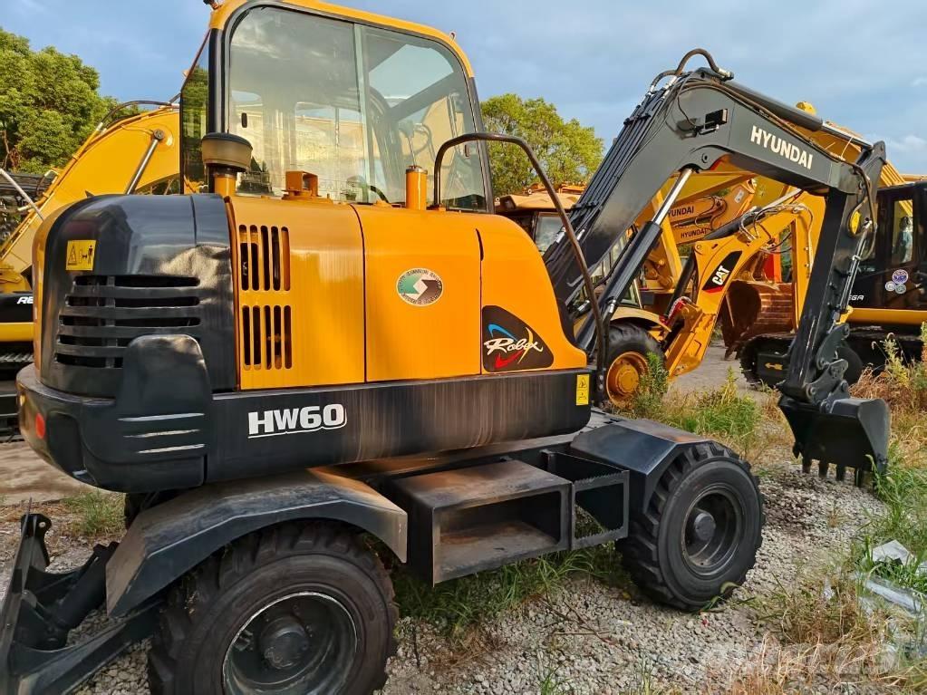 Hyundai 60 W Kolesové rýpadlá