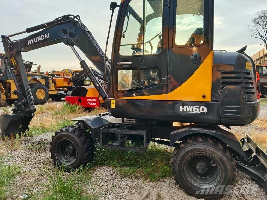 Hyundai 60 W Kolesové rýpadlá