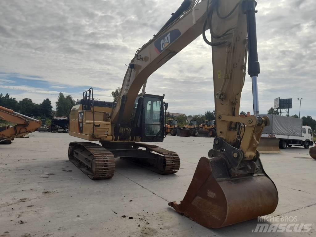CAT 326 F L N Pásové rýpadlá