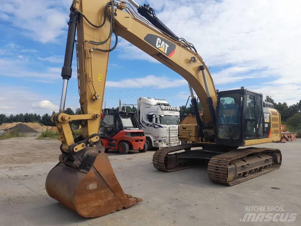 CAT 326 F L N Pásové rýpadlá