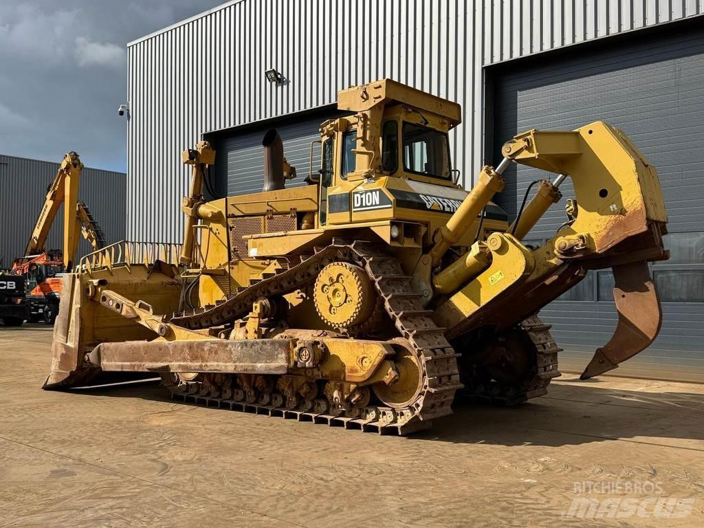 CAT D10N Pásové dozéry