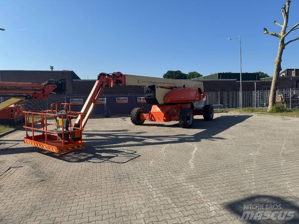 JLG 1250AJPG Kĺbové plošiny