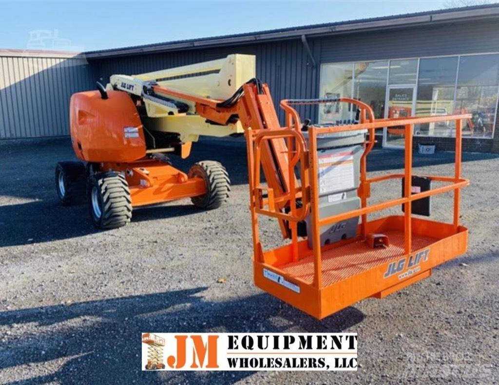 JLG 450 AJ II Kĺbové plošiny