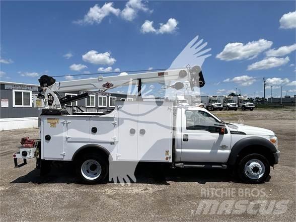 Ford F550 SD Stavebníctvo - ostatné
