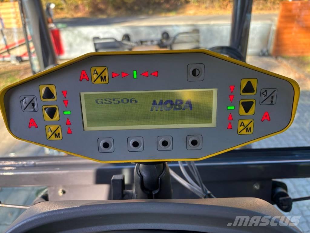 CASE 856 C AWD Grejdery