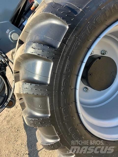 GiANT G5000 tele Teleskopické nakladače pre poľnohospodárstvo