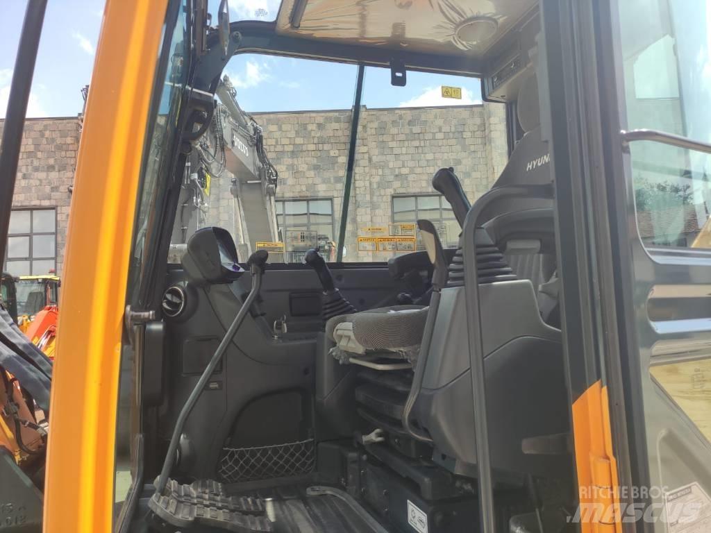 Hyundai R60CR-9A Mini rýpadlá < 7t