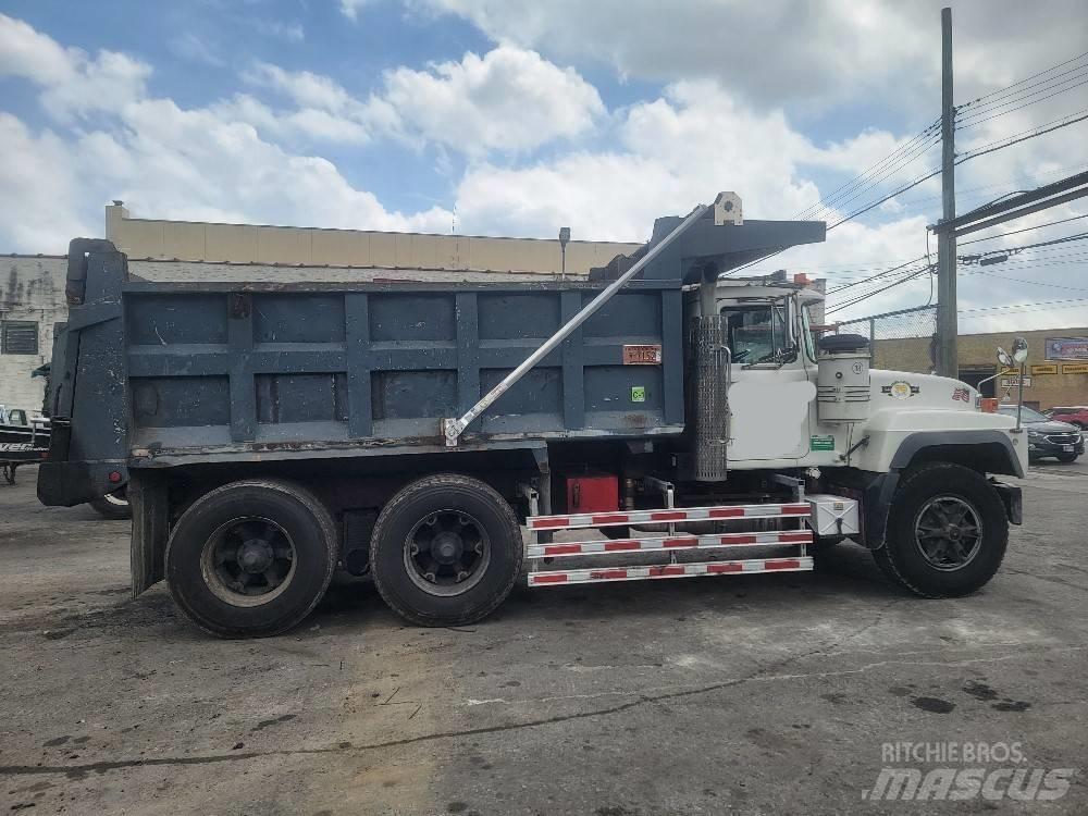 Mack RD 688 SX Sklápače