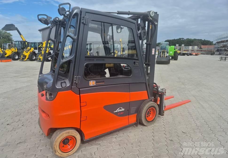 Linde E 30 HL-01/600 Stavebníctvo - ostatné